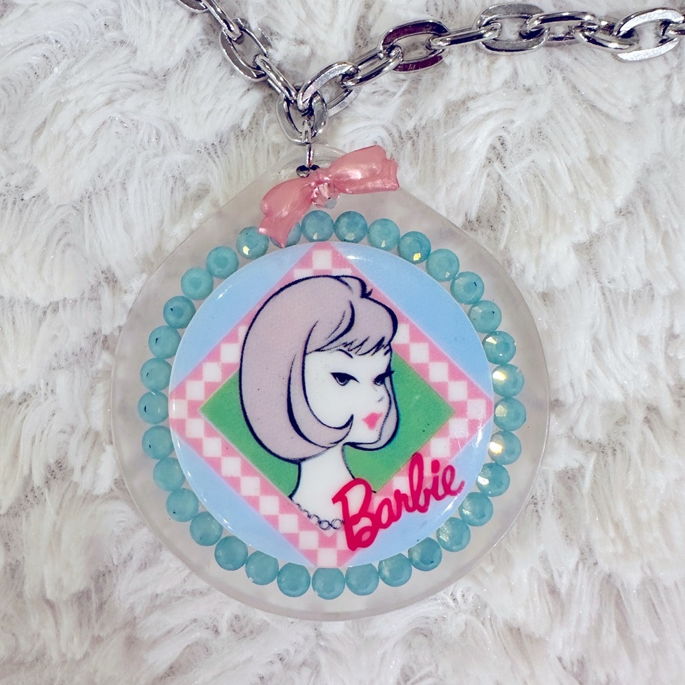 BARBIE TARINA TARANTINO NECKLACE - RARE 💖✨